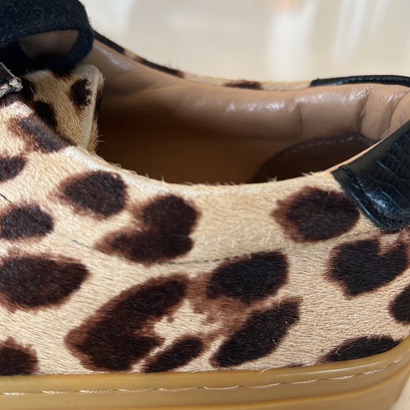 BR Cheetah Size 7 Sneakers - Picture 8 of 8